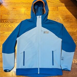 Helly Hansen Blue Softshell Jacket L – Clean Outdoor Performance Piece.
